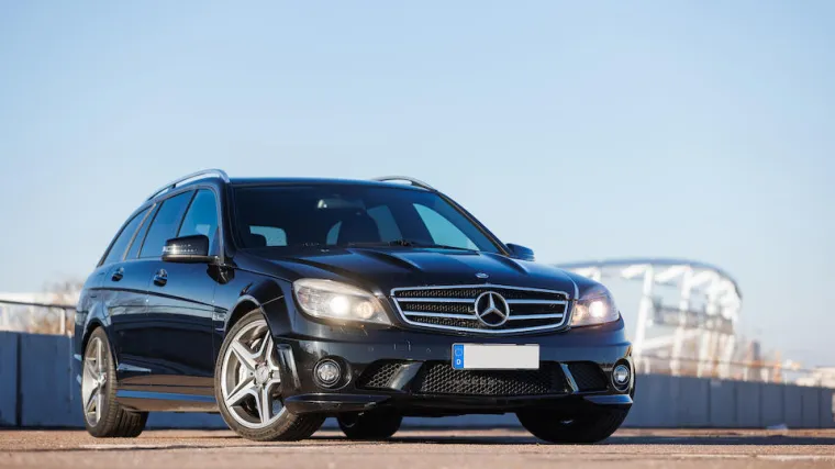 Službeni Mercedes Michaela Schumachera bi mogao biti vaš: Nije brz kao Formula, ali nije ni daleko, a poznata je i cijena