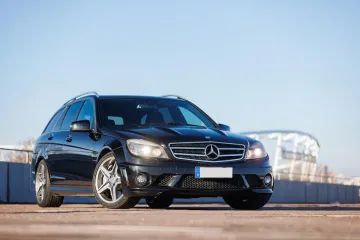 Službeni Mercedes Michaela Schumachera bi mogao biti vaš: Nije brz kao Formula, ali nije ni daleko, a poznata je i cijena