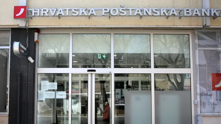 'U skladu s Odlukom Stožera civilne za&scaron;tite...': Hrvatska po&scaron;tanska banka ukida provjeru COVID potvrda