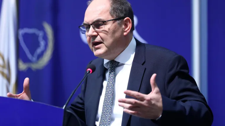 Schmidt: Izbori u BiH će biti održani na jesen, sa ili bez dogovora o novom zakonu