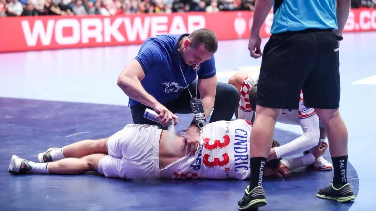 Biv&scaron;i član reprezentacije fotografijom bocnuo Horvata i potpirio raspravu o pomlađivanju