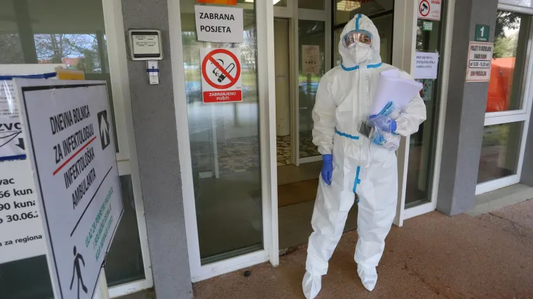 Stožer objavio nove podatke: novozaraženih je 6220, umrlo je njih 46, a u bolnicama se zbog korone liječi 2008 ljudi