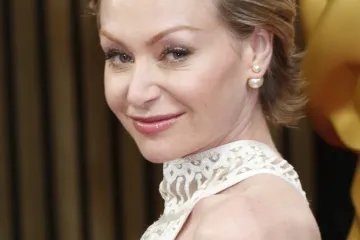 Nakon propalog braka s muškarcem, slavna glumica shvatila da voli žene i sada ljubi najpoznatiju lezbijku