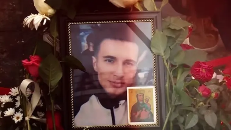 Ubijeni David Dragičević danas bi napunio 25 godina. Okolnosti smrti jo&scaron; nisu rasvijetljene, otac najavio nove akcije: 'Nek me uhite'