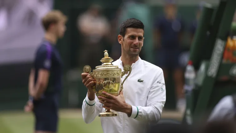 Đoković se na&scaron;ao na užem popisu za sporta&scaron;a godine, navijači poludjeli: 'Ne bi smio biti ni blizu listi'