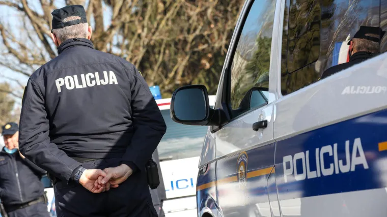 Čovjek iza&scaron;ao iz samoizolacije dan ranije: Prijeti mu brutalna novčana kazna