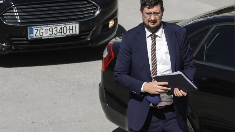 U najvećem i najskupljem stanu ipak ne živi HDZ-ovac već &scaron;ef HNS-a: Država mu plaća 6754 kune mjesečno, a ostatak on sam