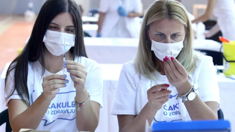 Njemački RKI objavio na hrvatskom upute o cijepljenju, bitno drugačije od HZJZ-a za one koji su preboljeli