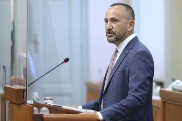 Otvaranjem vlastitog saborskog kluba Zekanović misli dati podršku vladajućoj većini