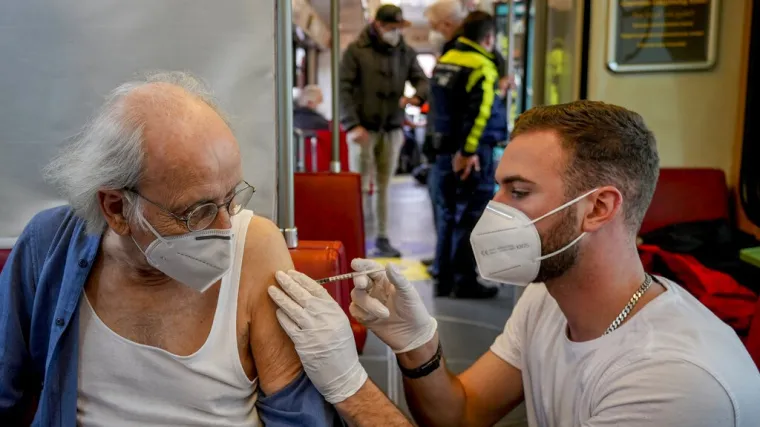 U Njemačkoj booster dobilo vi&scaron;e od 45 milijuna ljudi, objavili i &scaron;to je s cijepljenjem onih od 4 godine i mlađih