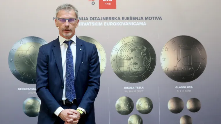 Čini se kako ni drugoplasirana ilustracija kune nije autorska: Jako sliči na sliku s ribičkog portala