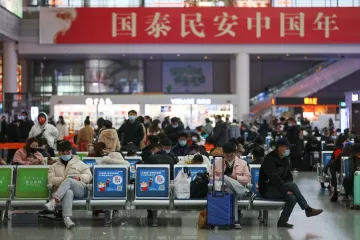 Kineski znanstvenici: Ublažavanje ograničenja u regijama bez covida dovelo bi do dva milijuna smrti godišnje