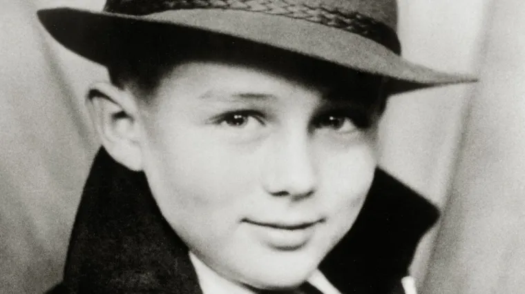 Žene su ludile za njim, ali on je želio samo najslavnijeg glumca tog doba, koji je na njemu gasio opuške