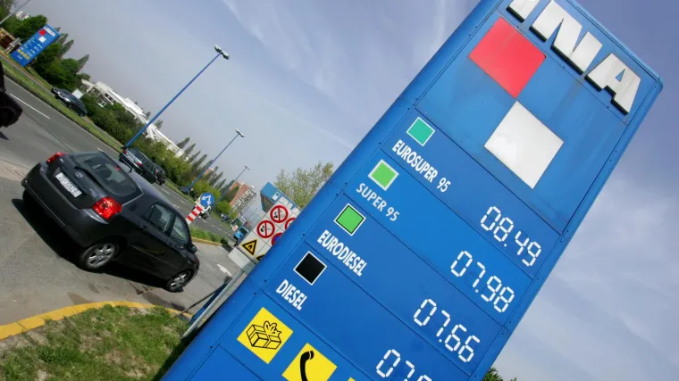 Vlada zamrznula cijene goriva, a sjećate li se kad je litra bila 7,58 kuna? Ovako su i&scaron;le cijene posljednjih 16 godina