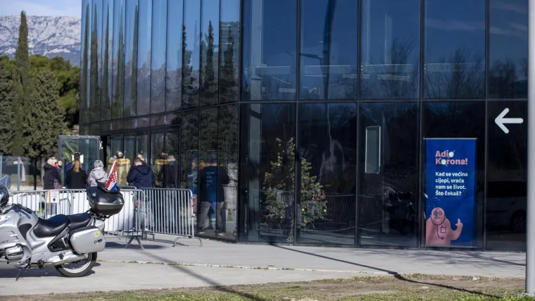 Split zatvara Spaladium Arenu, Zagreb već neko vrijeme mijenja punktove za cijepljenje. U pripremi nova strategija za cijepljenje