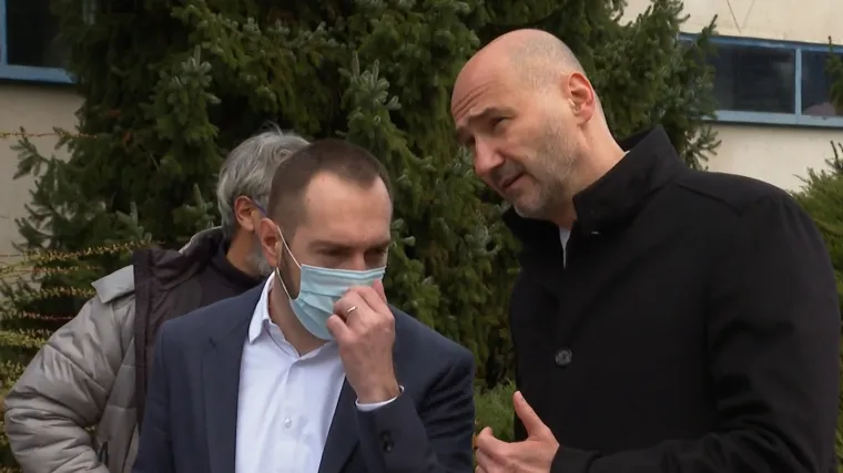 Naziru li se pregovori između SDP i MOŽEMO o suradnji na nacionalnoj razini? Zajedno imaju veću potporu nego HDZ