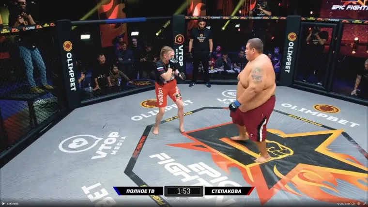 MMA borkinja u&scaron;la u ring s pet puta težim youtuberom i uspjela ono &scaron;to nitko nije očekivao