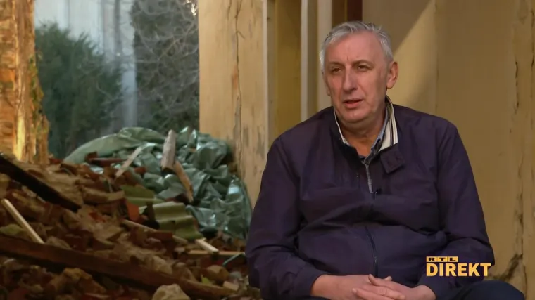 Lopovi haraju Banijom i kradu sve &scaron;to stignu: radijatore, klupe, pipe. Provalili i kod Miodraga Deme: 'Rje&scaron;enje je jednostavno'