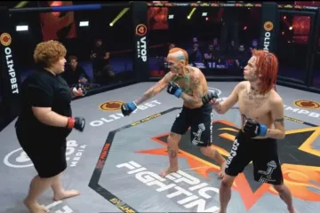 Djed od 75 godina i njegov unuk ušli su u ring protiv djevojke: Pogledajte kako ih je razbacivala po oktogonu