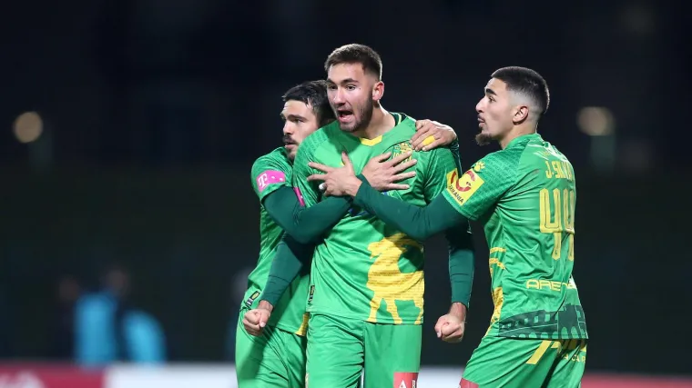 Lokomotiva jedva i&scaron;čupala bod protiv Istra na svom terenu. Lijepe golove zabili Dinamov i Osijekov igrač na posudbi