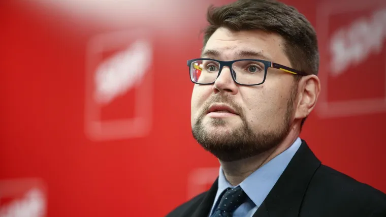 Grbin: 'Nesposobni su, treba ih natjerati da bar ne&scaron;to naprave da olak&scaron;aju život ljudima'