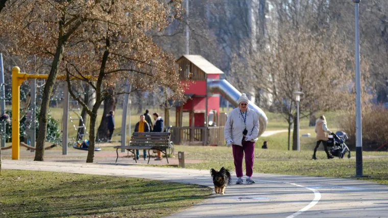 U susret hladnijoj fronti oblačno uz povremenu ki&scaron;u: Nastavlja se proljetni ugođaj uz iznaprosječne temperature