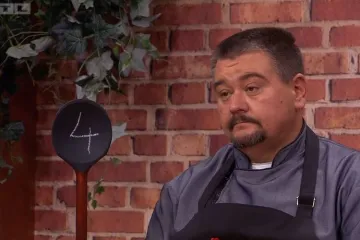 Mama i kći Cokarić servirale su sirovu puricu, a žiri, osim toga, nije bio zadovoljan ni mlincima: Skupile su tek 12 bodova