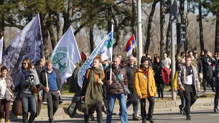 U Srbiji se obilježava Dan državnosti, na ulicama prosvjedi, a očekuje se i raspisivanje izbora
