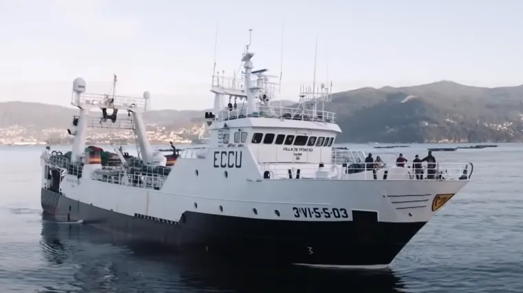 Španjolski ribarski brod potonuo kod kanadske obale: Sedam ribara poginulo, 14 nestalo, trojica spašenih