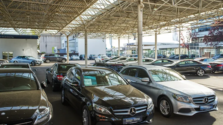 Problem s kupnjom automobila: Nove se čeka i do 400 dana, rabljeni sve skuplji. Doznali smo kada će se trži&scaron;te smiriti