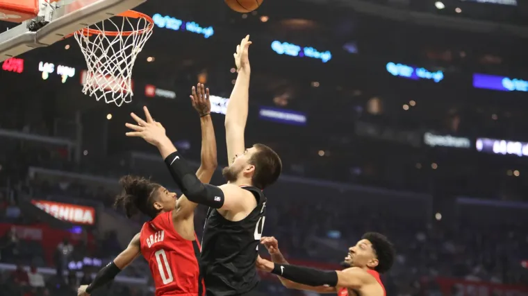 Zubac ostvario double-double u pobjedi Clippersa