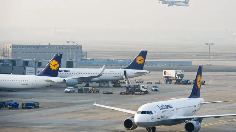 Novi problemi za Ukrajinu. Poznati avioprijevoznik ukida letove zbog straha od sukoba