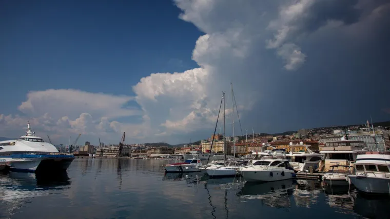 Uživajte u kratkotrajnom kidanju naoblake jer već početkom novog tjedna očekuje nas nova runda oborina. Promjenljivo i idućih dana