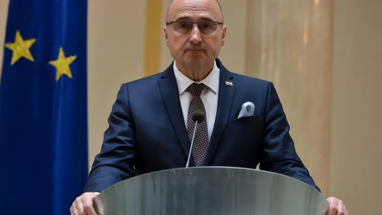 Grlić Radman tvrdi da izbori u BiH po sada&scaron;njem sustavu ne bi donijeli ni&scaron;ta dobro: 'Nastavit će se kriza i bit će jo&scaron; veća'