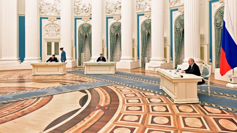 Val reakcija na Putinov potez. Iz članica EU-a i iz EK traže sankcije Rusiji odmah. Biden i vrh EU-a čini se da jo&scaron; neće