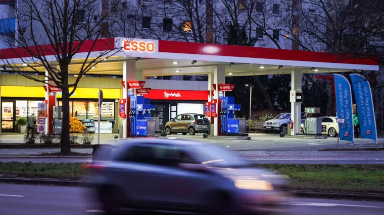 Po gorivo idu preko granice, benzinske crpke su pred bankrotom: Razlika je čak 4,5 kn po litri benzina!