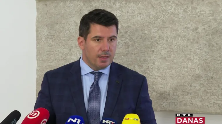 Grmoja: 'Automehaničarska radnja čiji je vlasnik blizak vodstvu SDSS-a dobila je poticaje iako nije zadovoljavala kriterije'