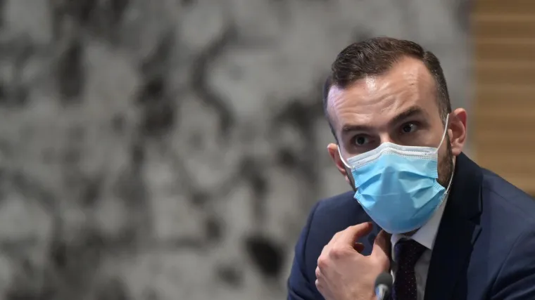 Prvi istup Aladrovića o istrazi i optužbama: 'Nikad nisam pogodovao nikome. Razgovaram s Plenkovićem o tome &scaron;to novine pi&scaron;u'