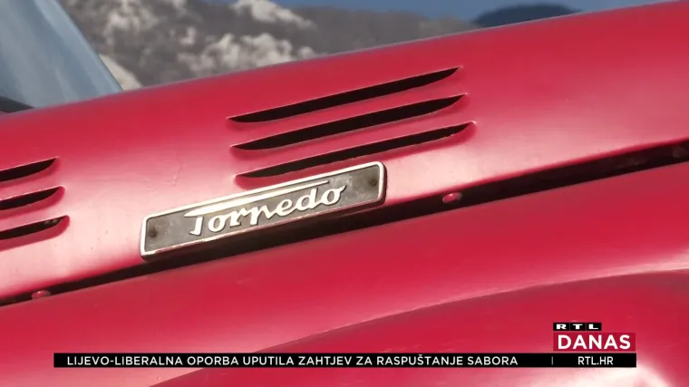 Muzejski eksponat tijekom dana krenuo iz Virovitice prema muzeju u Rijeci i nestao... Dorijan Dukić otkriva tajnu Oldtimera