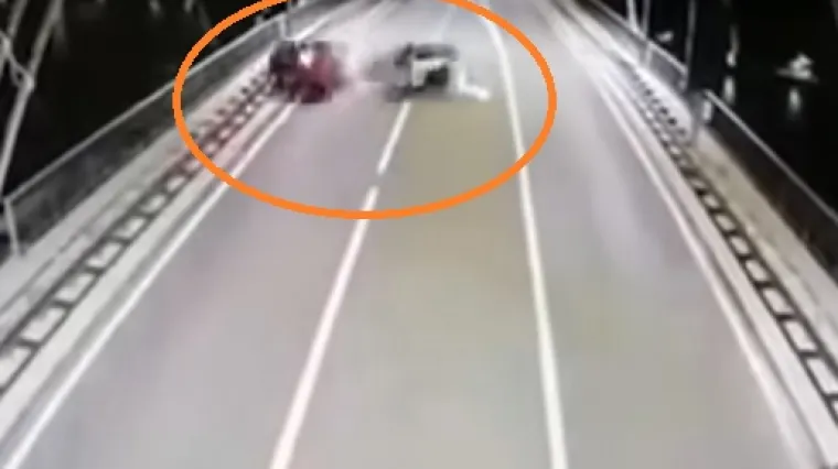 Objavljena uznemirujuća snimka stravičnog sudara na mostu u Dubrovniku: Nesreću je skrivio vozač od 19 godina