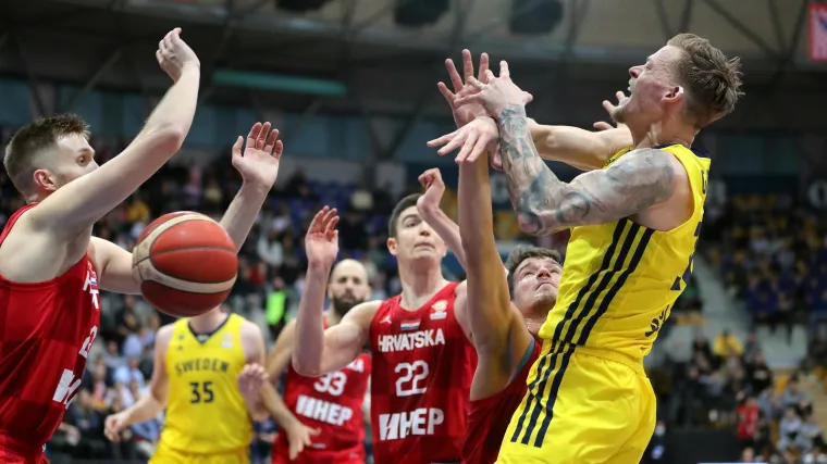 I s novim izbornikom, po starom: Hrvatska upisali treći poraz, samo nas čudo može odvesti na SP