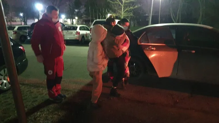 FOTO Ukrajinka s dvoje djece stigla do Hrvatske, pristižu i drugi: 'Iza njih je dug i težak put'