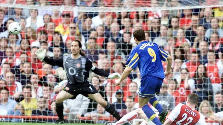 Biv&scaron;i igrač Arsenala odlazi ratovati u Ukrajinu