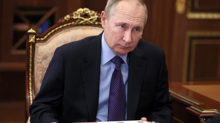 Putin uputio novu prijetnju Zapadu i izdao naređenje: 'Stavite nuklearne snage u visoki stupanj pripravnosti'