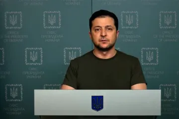 VIDEO Prevoditeljica zaplakala dok je prevodila govor Zelenskog u kojem je opisivao ruske vojne akcije