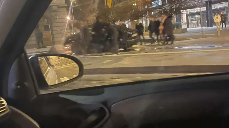 FOTO Te&scaron;ka prometna nesreća u Zagrebu: Poginula jedna osoba, dvije su ozlijeđene