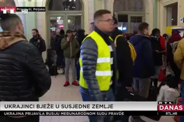 RTL-ova reporterka javila se iz Poljske: 'Žena i djeca čekaju u vlaku da dođu na toplo, vojska volontera pomaže izbjeglicama'