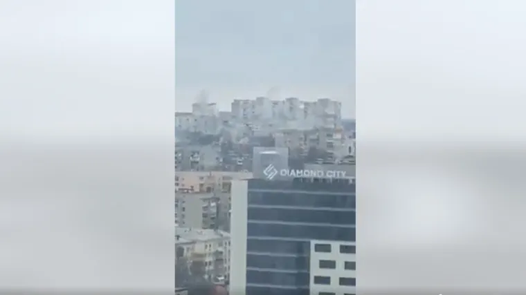 VIDEO Dramatične scene artiljerijskog razaranja drugog najvećeg grada Ukrajine, 1,4 milijuna ljudi na udaru