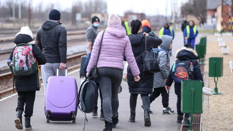Vi&scaron;e od pola milijuna Ukrajinaca dosad je napustilo svoju državu, Putinu poručuju: 'Želim tvojoj djeci i tvojim vojnicima isto'