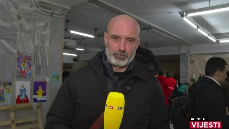 RTL-ov Mišević u centru za humanitarnu pomoć u Lavovu: 'Velike su kontrole, boje se da ne postanu meta'